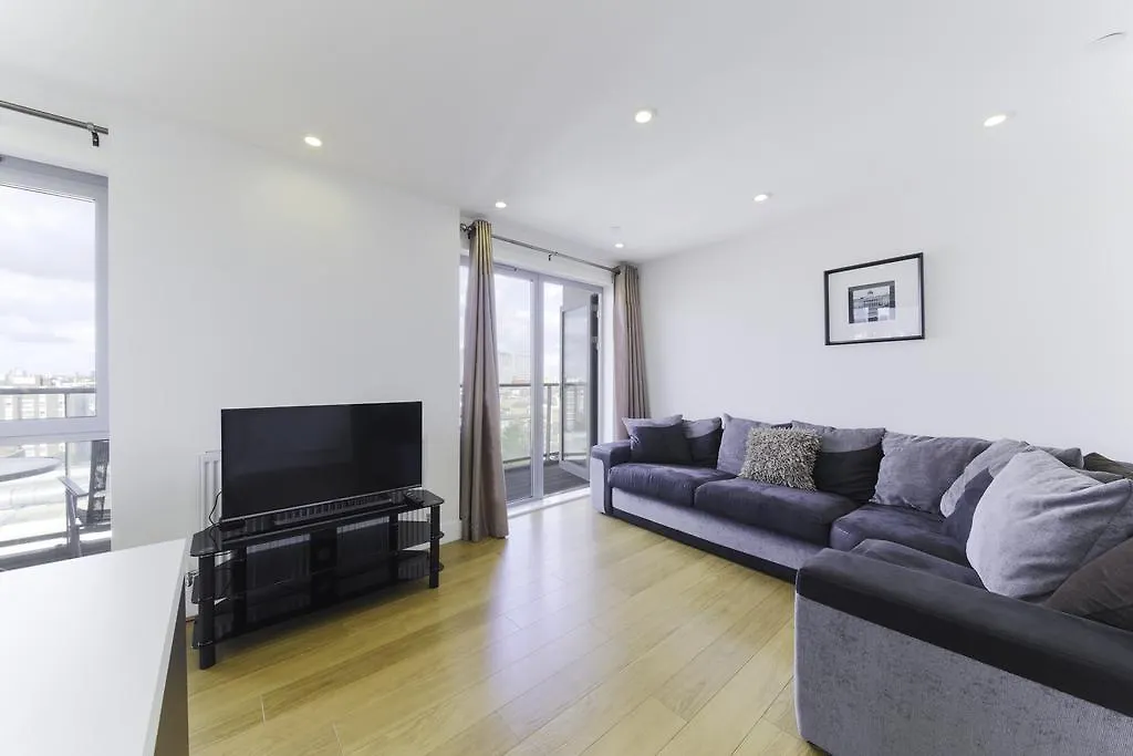 I Am Serviced Apartments contacts